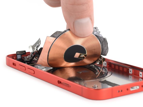 Mổ bụng iPhone 12 mini: Xem cách Apple nhồi nhét mọi thứ vào trong một chiếc iPhone kích thước rất nhỏ - Ảnh 11.